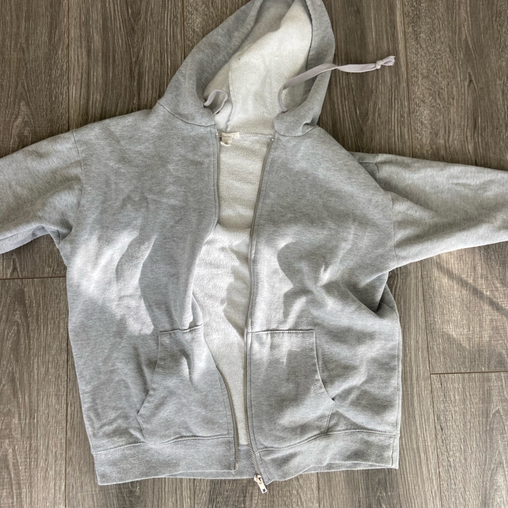 Full tilt (Tilly’s) grey zip up xxs